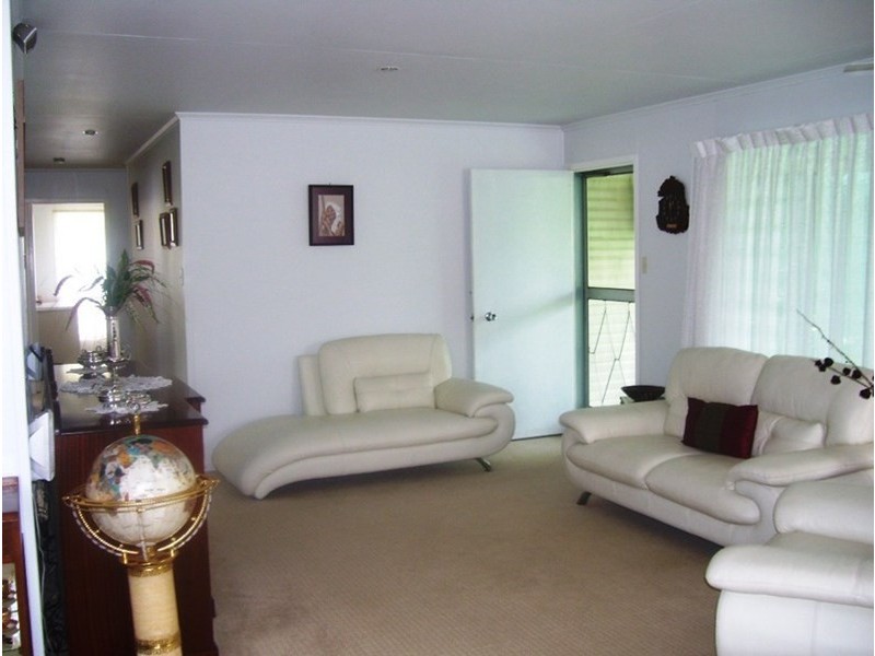 29 Kennedy Drive, Moranbah QLD 4744