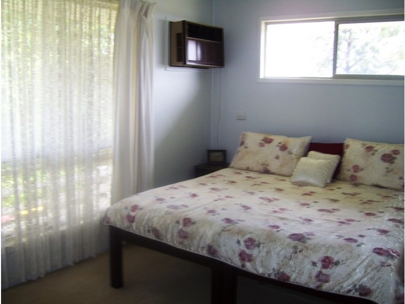 29 Kennedy Drive, Moranbah QLD 4744