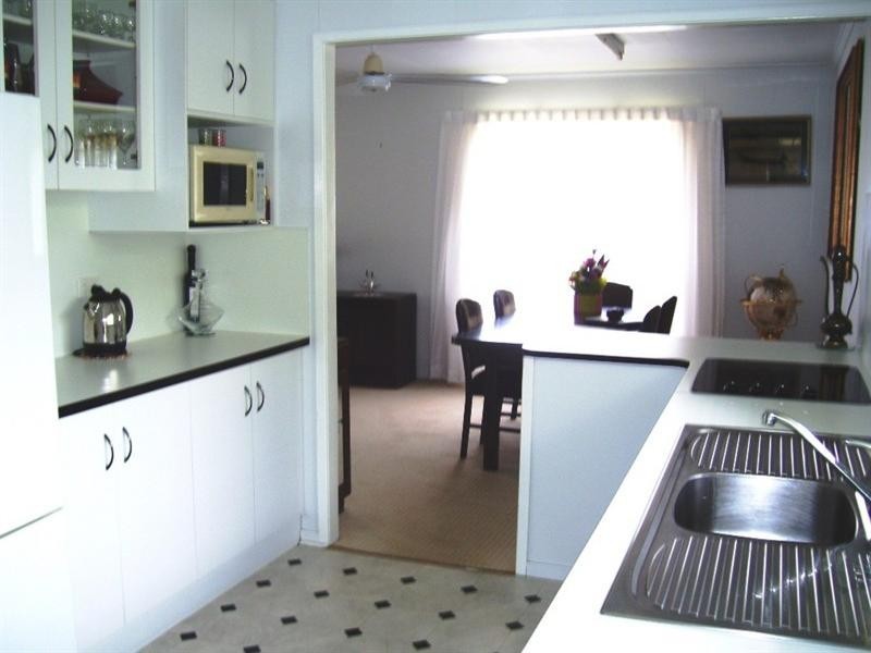 29 Kennedy Drive, Moranbah QLD 4744