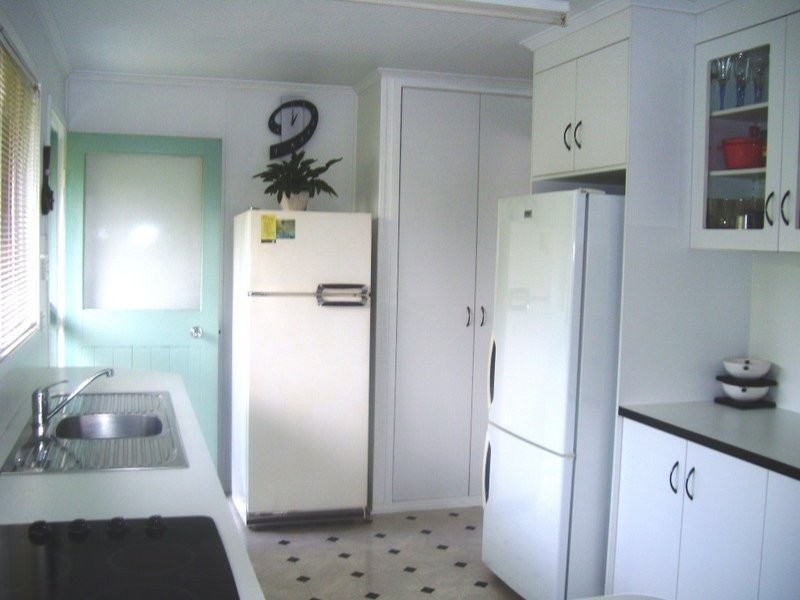 29 Kennedy Drive, Moranbah QLD 4744