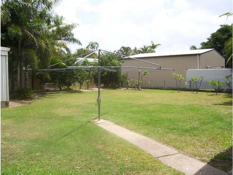 29 Kennedy Drive, Moranbah QLD 4744