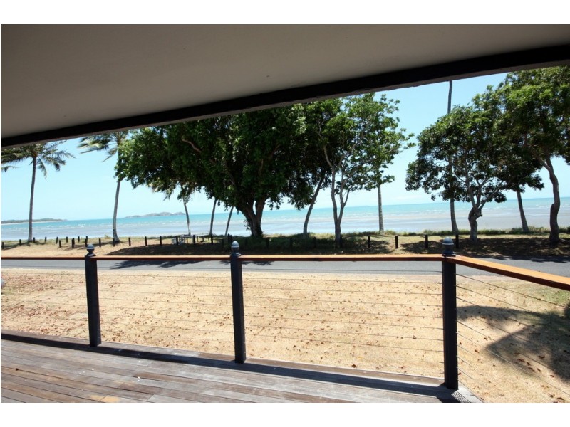 16 Poinciana Avenue, Seaforth QLD 4741