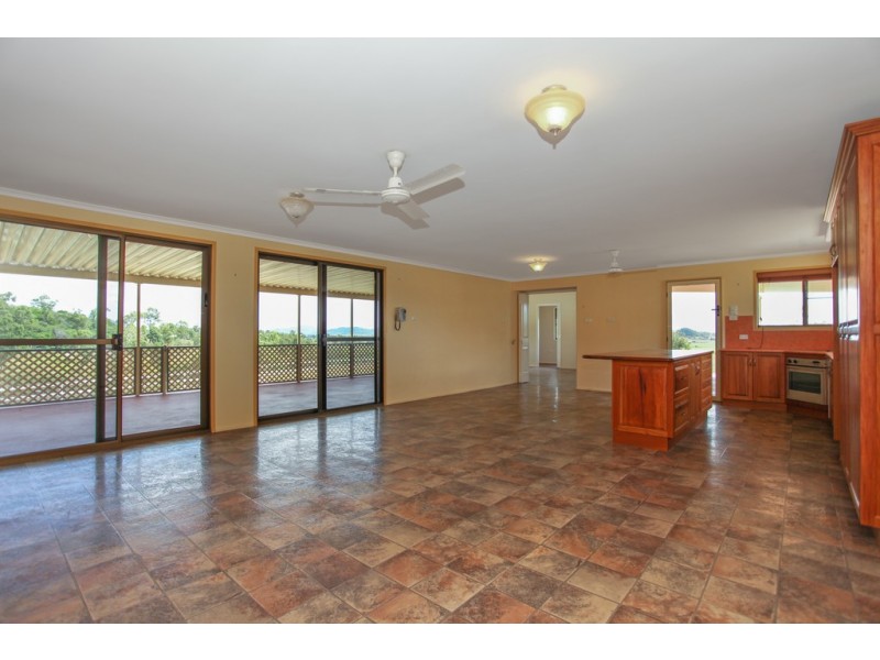 387 Rocky Waterholes Wollingford Road, Marian QLD 4753