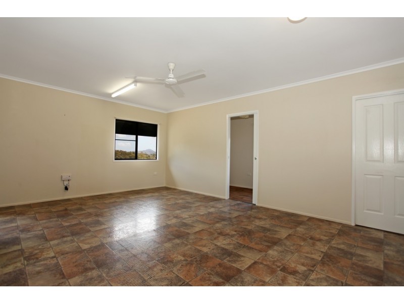 387 Rocky Waterholes Wollingford Road, Marian QLD 4753