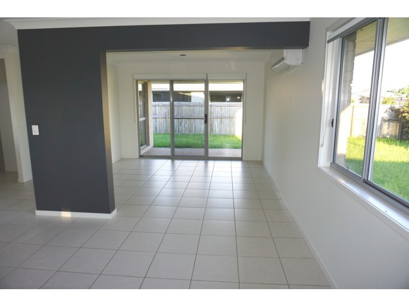 1 Wisteria Ave, Bakers Creek QLD 4740