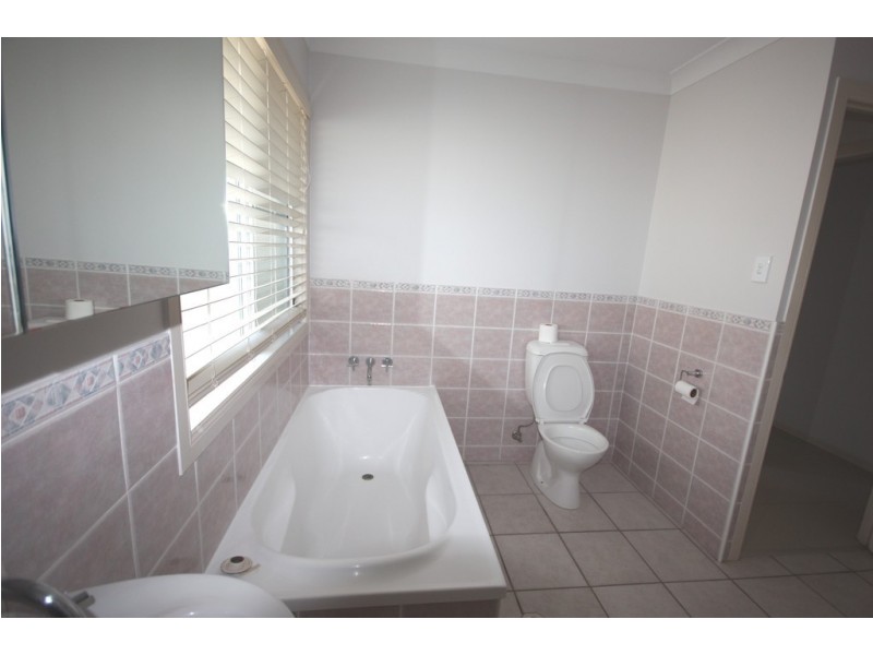 9 Pipeline Drive, Blacks Beach QLD 4740