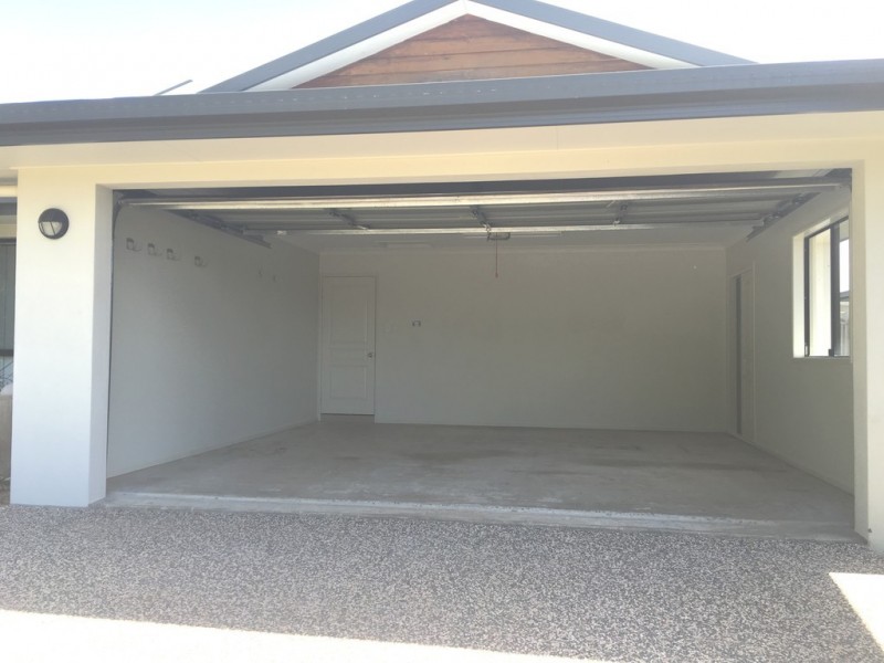 33 Duranbah Circuit, Blacks Beach QLD 4740