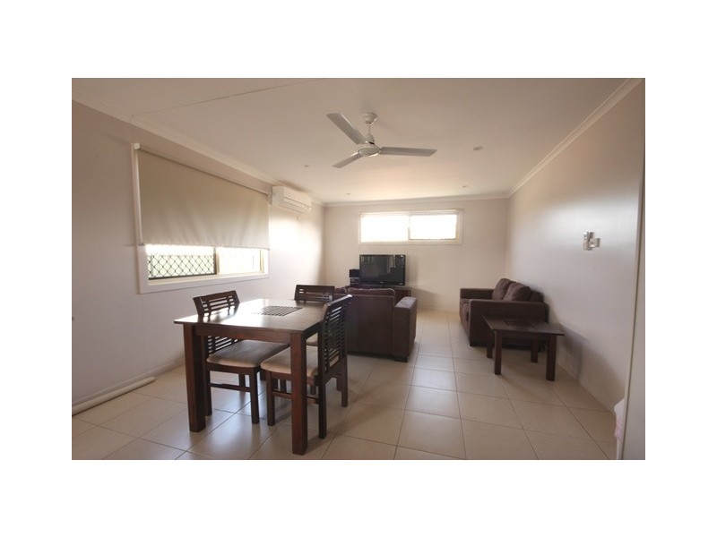 22/5 Atkinson Street, Middlemount QLD 4746