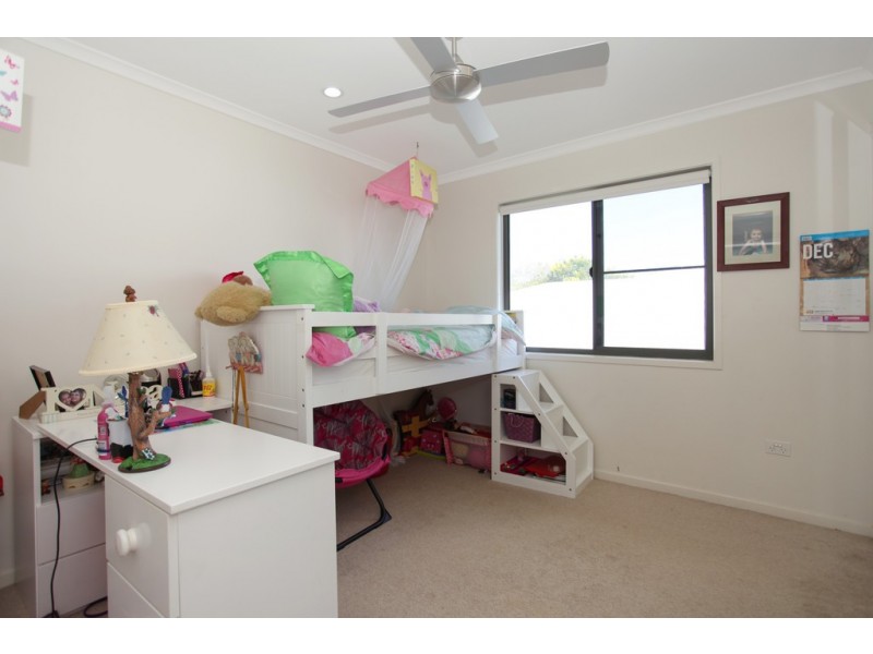 61 Manning Street, Rural View QLD 4740