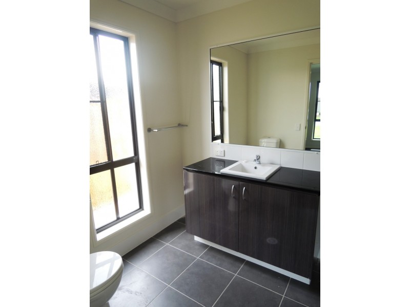 45 Galleon Circuit, Shoal Point QLD 4750
