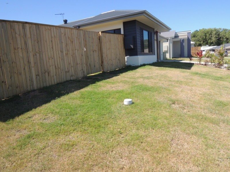 40A Newport Parade, Blacks Beach QLD 4740