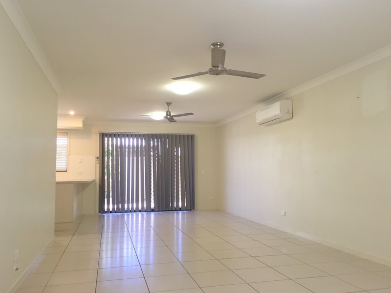 2/22 Maitland Street, Moranbah QLD 4744