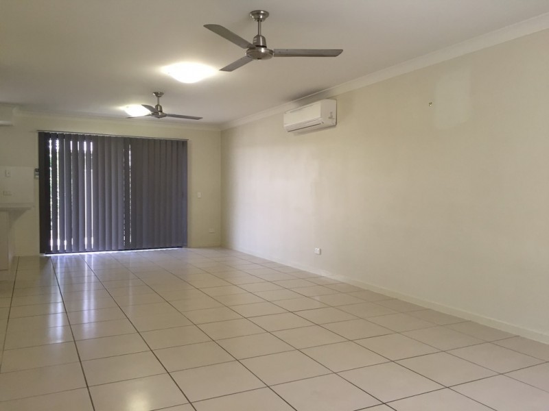 2/22 Maitland Street, Moranbah QLD 4744