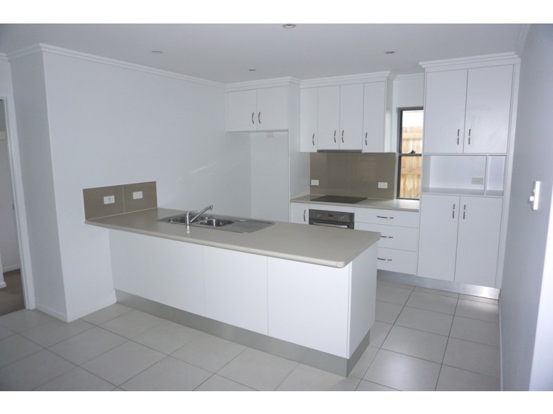 15 Fairway, Bakers Creek QLD 4740