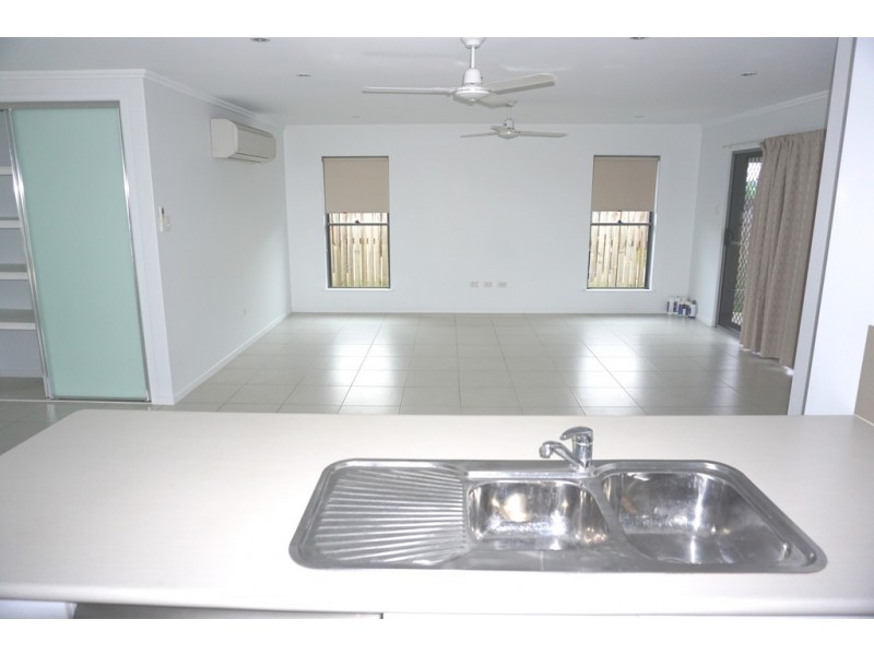 15 Fairway, Bakers Creek QLD 4740