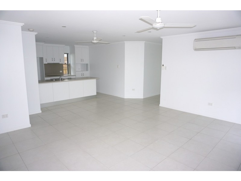 15 Fairway, Bakers Creek QLD 4740