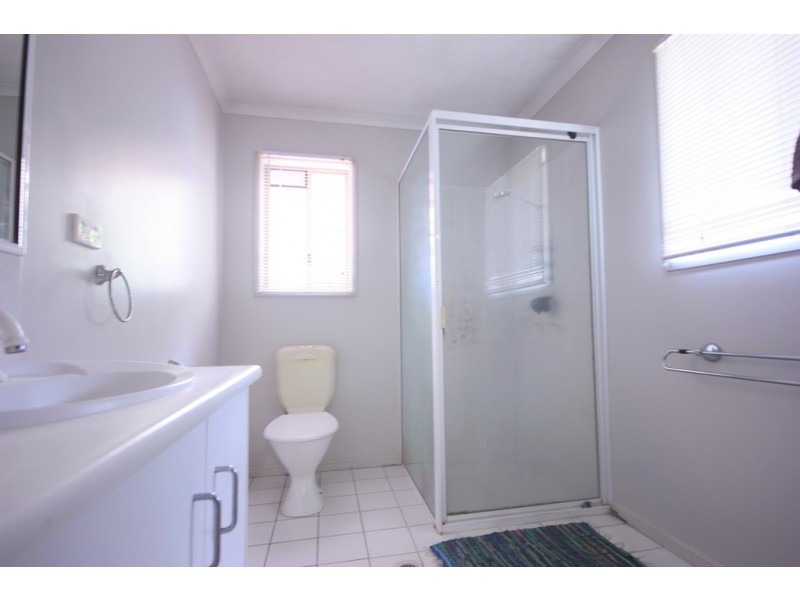 24 George Fordyce Drive, Rural View QLD 4740
