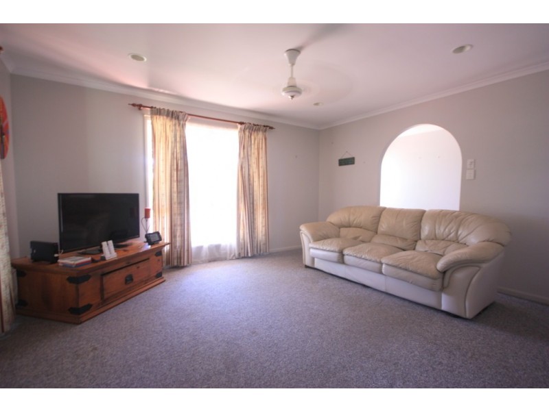24 George Fordyce Drive, Rural View QLD 4740