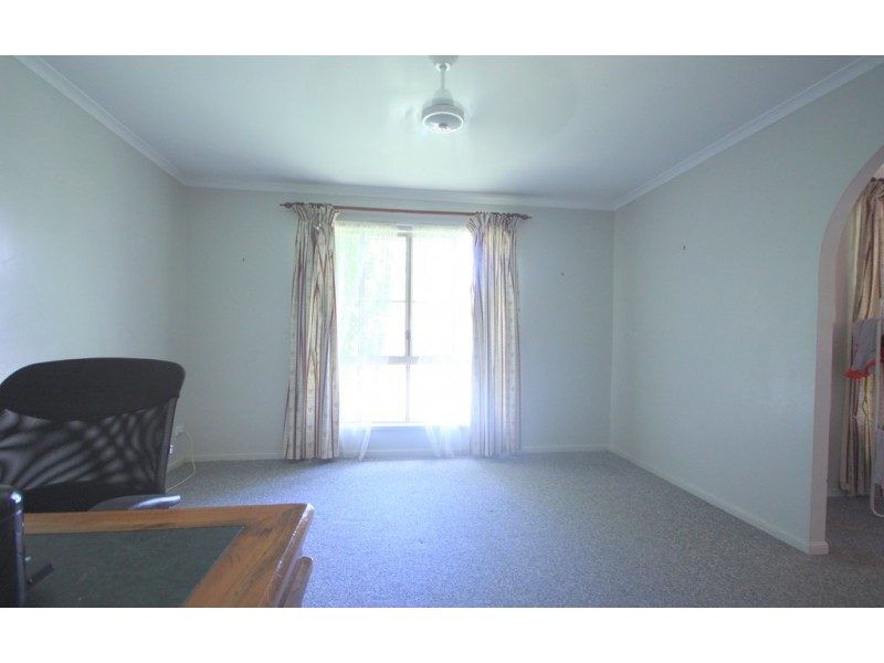24 George Fordyce Drive, Rural View QLD 4740