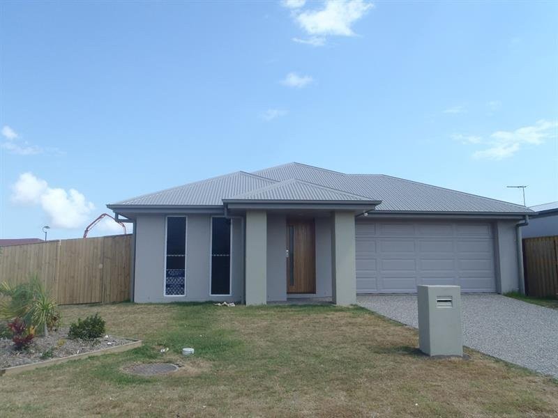 128 Whitehaven Drive, Blacks Beach QLD 4740