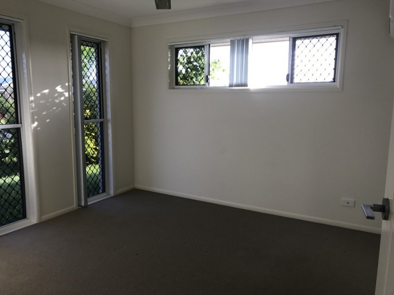 128 Whitehaven Drive, Blacks Beach QLD 4740
