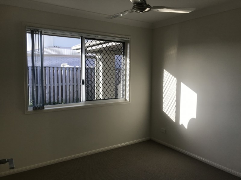 128 Whitehaven Drive, Blacks Beach QLD 4740
