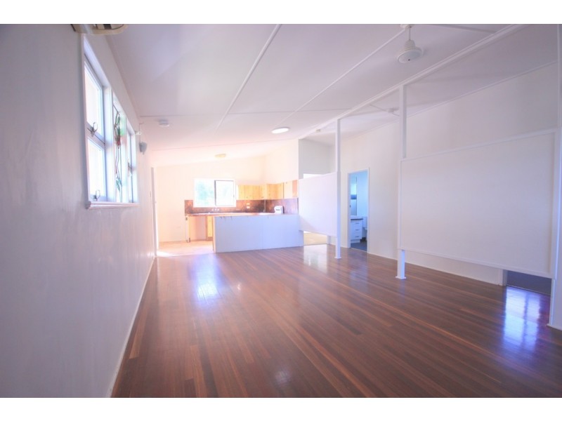 13 Lamb Street, South Mackay QLD 4740