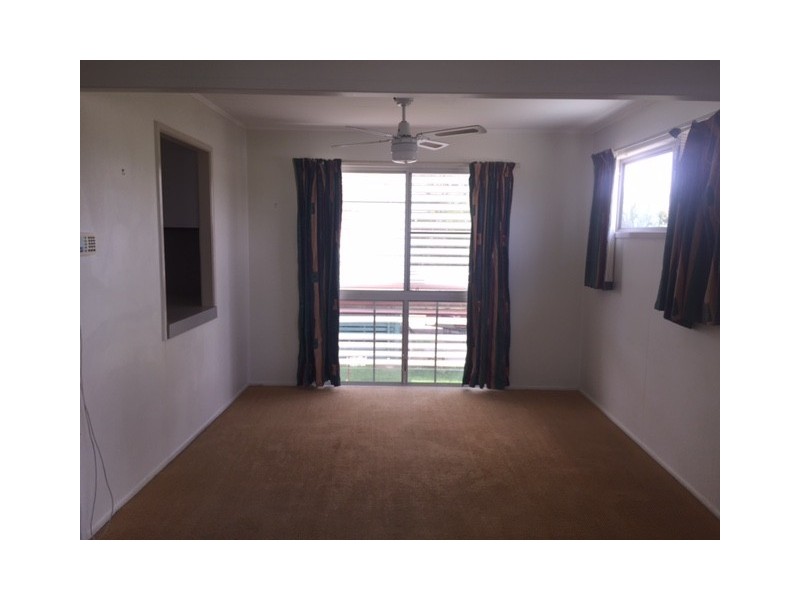 19 Scott Street, Dysart QLD 4745