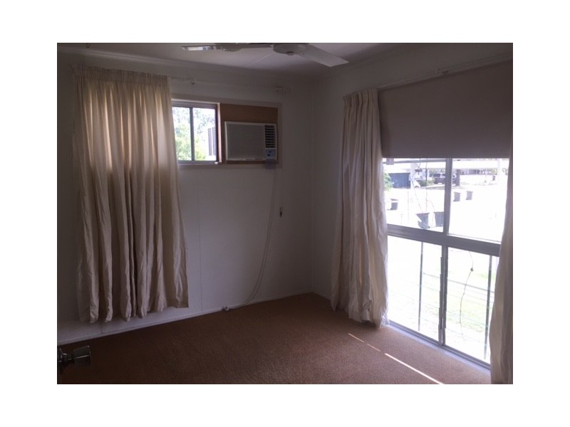 19 Scott Street, Dysart QLD 4745