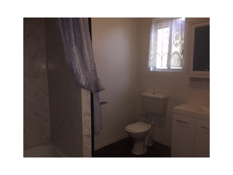 19 Scott Street, Dysart QLD 4745