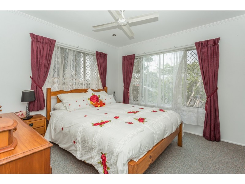 27 Beaconsfield Road, Beaconsfield QLD 4740
