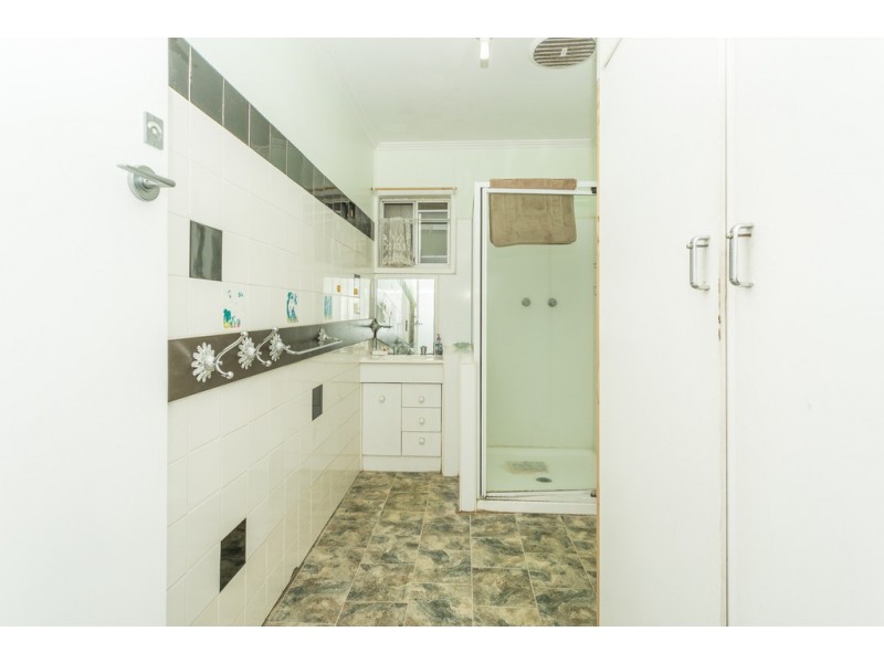27 Beaconsfield Road, Beaconsfield QLD 4740