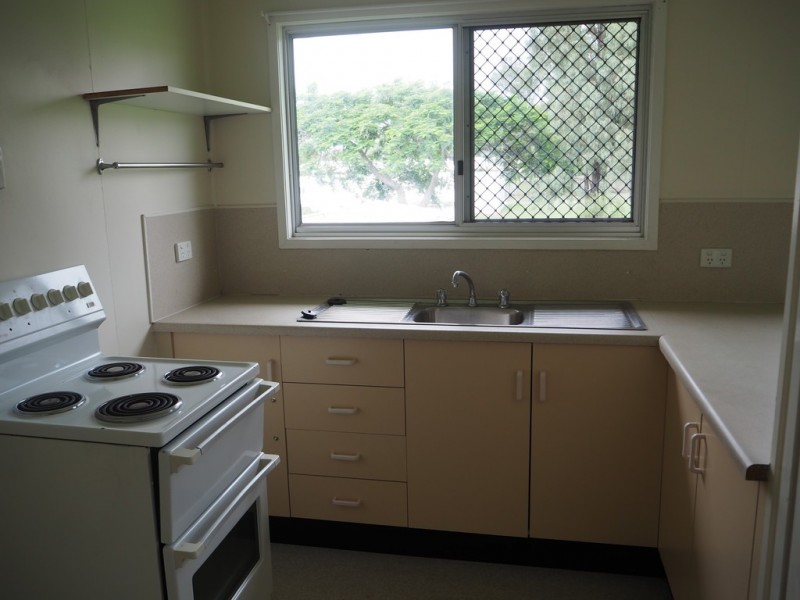 1 Murphy St, Dysart QLD 4745