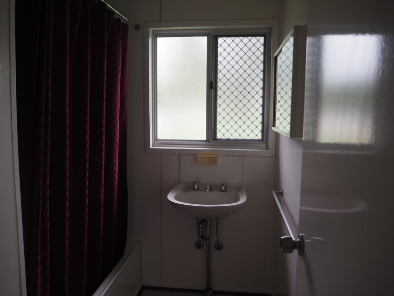 1 Murphy St, Dysart QLD 4745