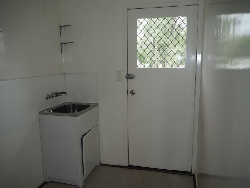 1 Murphy St, Dysart QLD 4745