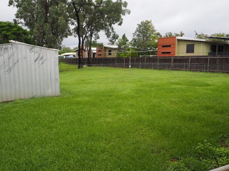 1 Murphy St, Dysart QLD 4745