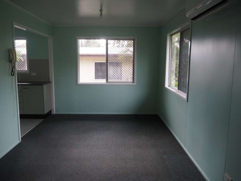 12 Brown St, Dysart QLD 4745