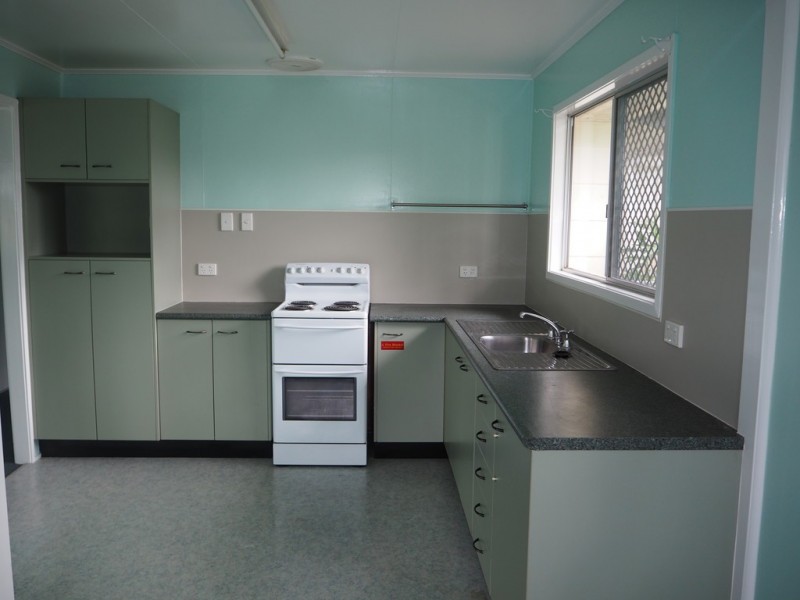 12 Brown St, Dysart QLD 4745