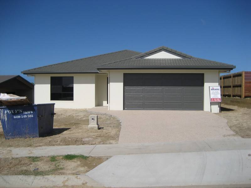 3 Hawkins Street, Bucasia QLD 4750