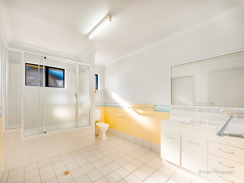 5 Dylan Drive, Eimeo QLD 4740