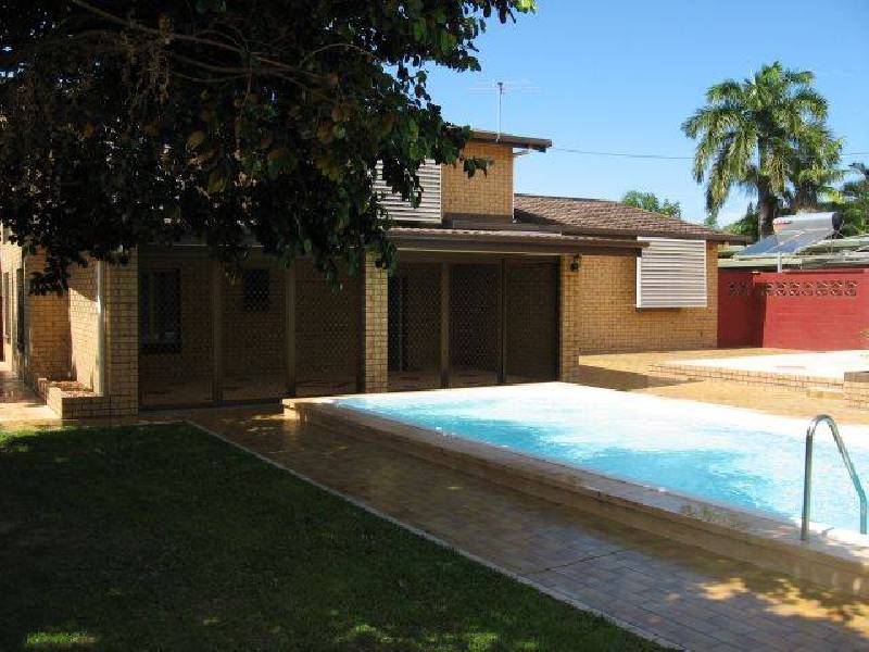 43 Davey Street, Glenella QLD 4740