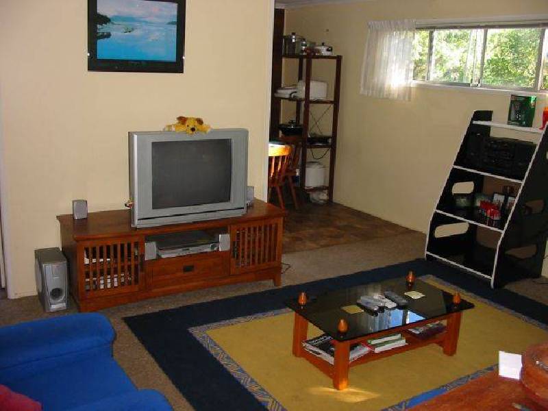 16 SKYLARK STREET, Slade Point QLD 4740