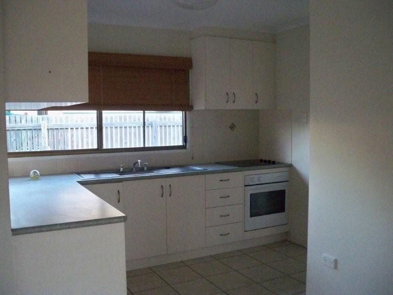 2/13 Hellwege Street, Hay Point QLD 4740