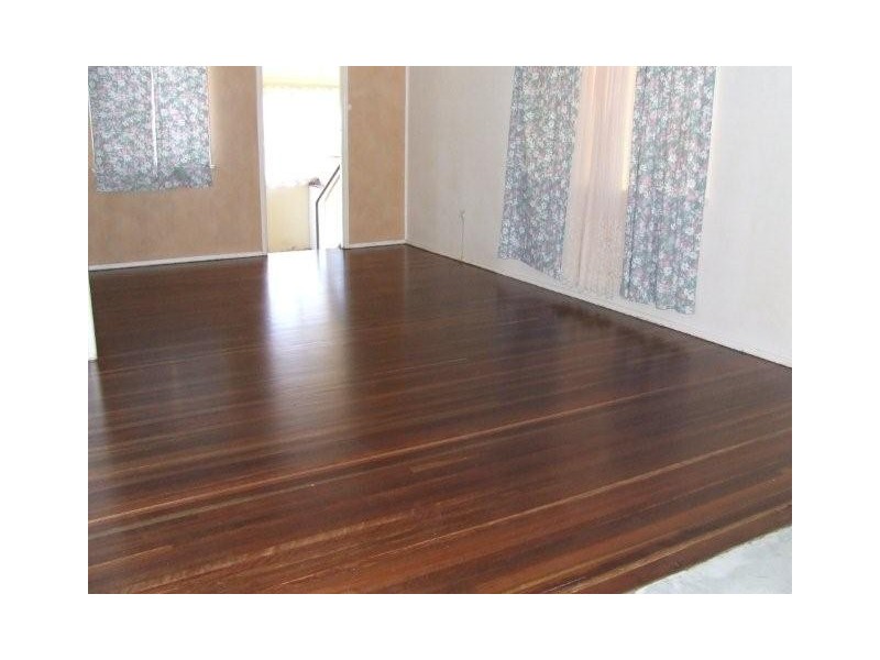 31 Finch Street, Slade Point QLD 4740