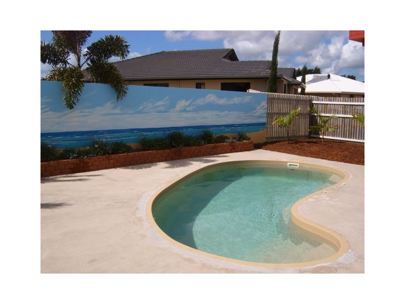 9 Bluewater Court, Bucasia QLD 4750