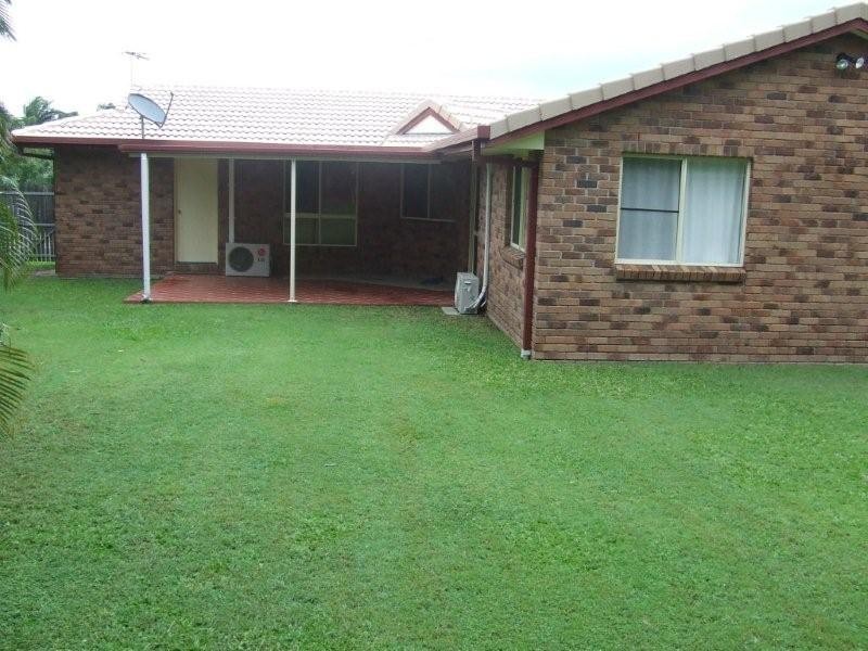 92 Slater Avenue, Blacks Beach QLD 4740