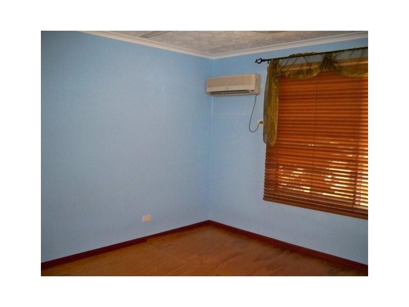 1/18 Beach Road, Dolphin Heads QLD 4740