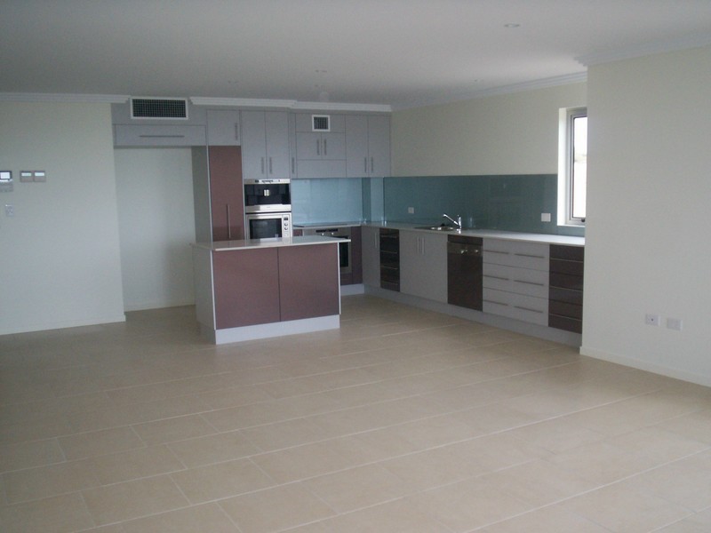 4/19 Marina Beach Parade, Mackay Harbour QLD 4740
