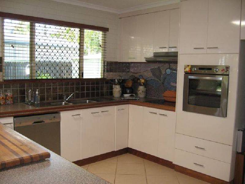 23 Border Street, Glenella QLD 4740