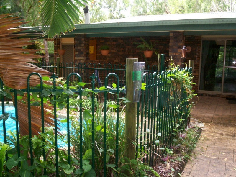 8 Dapplewood Close, Andergrove QLD 4740